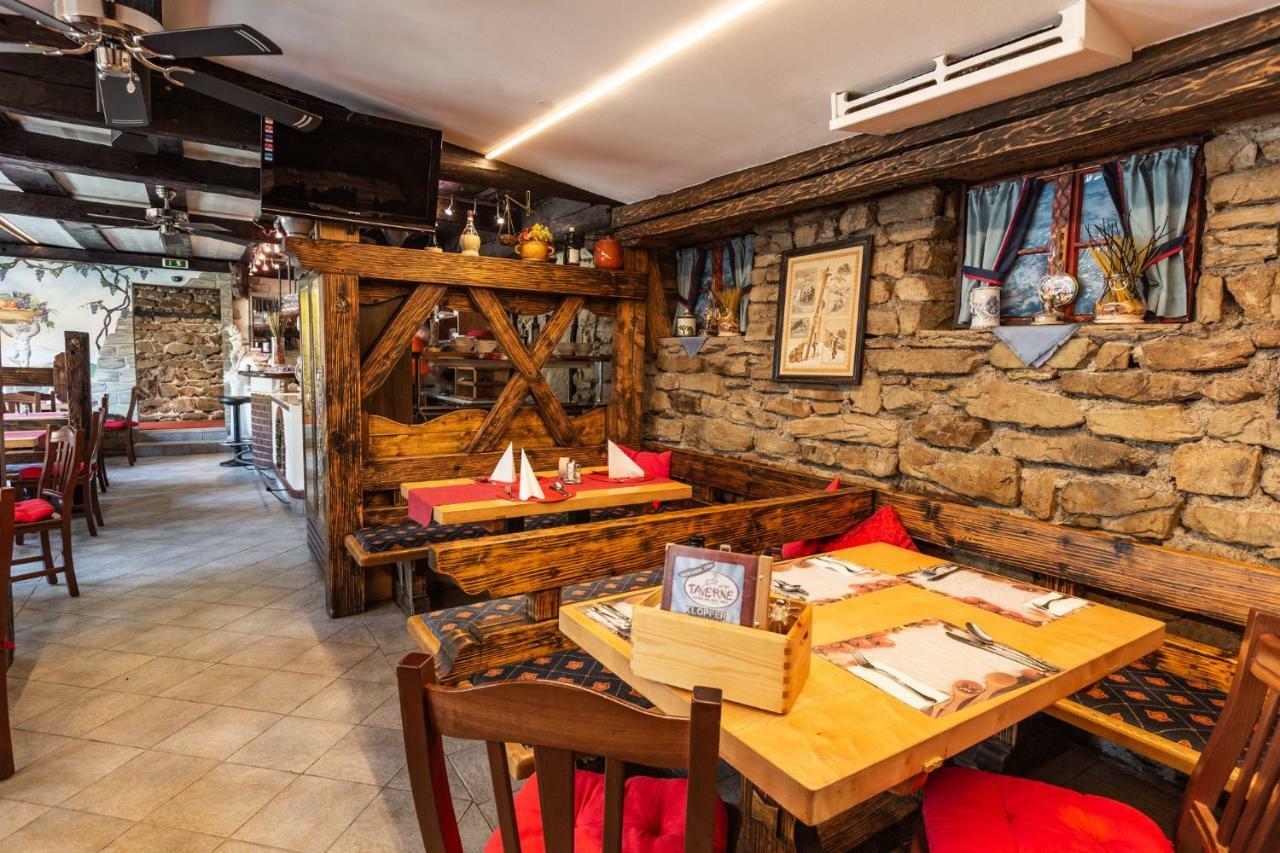 Party Hotel Taverne Обертауэрн Экстерьер фото