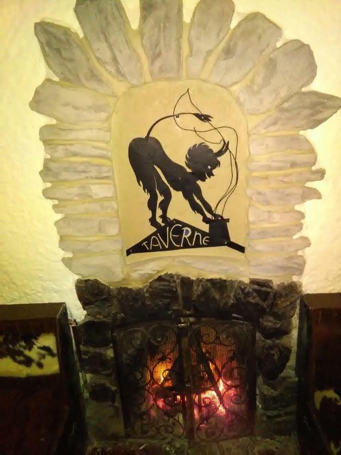 Party Hotel Taverne Обертауэрн Экстерьер фото